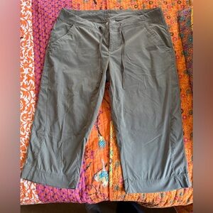 Columbia Olive Green Pants